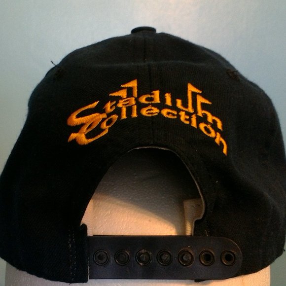 Notre Dame snap adjustment black baseball cap - Picture 2 of 3